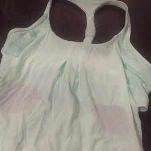 green lululemon tank